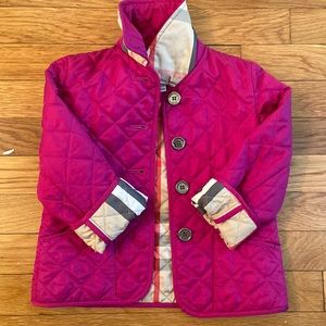 Excellent condition 3Y kids burberry coat.